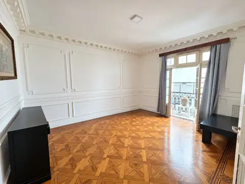 Departamento en Alquiler de 4 ambientes