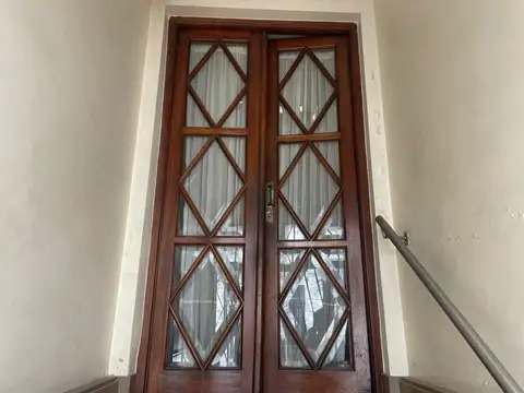 Depto Tipo Casa en Venta de 6 ambientes