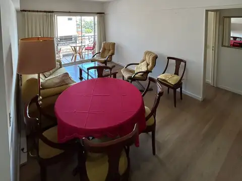 Trelles, Manuel R.  ----AMUEBLADO---- 900, Piso 8