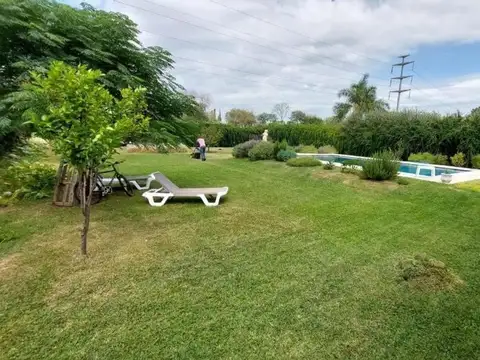 Casa en Venta en Jockey Club, USD 500.000
