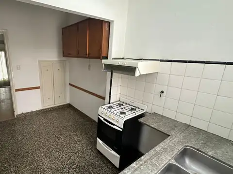 Casa en Alquiler en Republica De La Sexta, $ 850.000