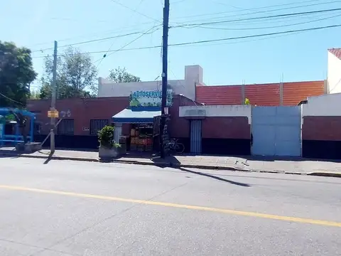 2 DEPTOS DE 2 AMBIENTES + 2 LOCALES VENTA BANFIELD