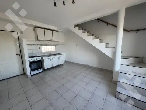 Departamento en Alquiler en Cipolletti, $ 900.000