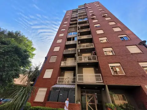 San Pedro 100, Piso 7