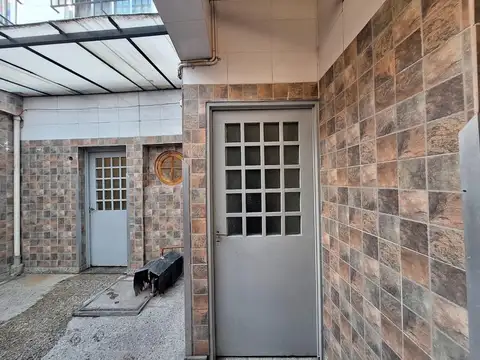 Depto Tipo Casa en Venta de 2 ambientes