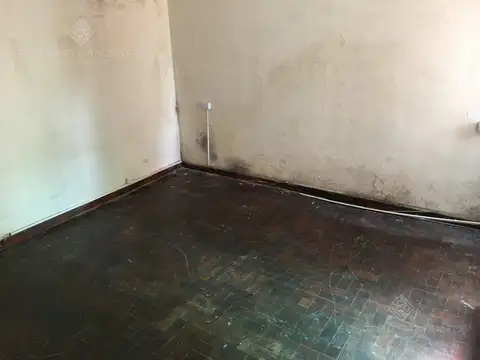 del Valle Iberlucea al 4200