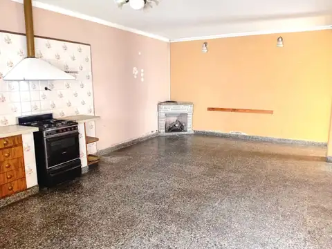 Macrocentro. Pasaje Ruiz de los Llanos 1200
