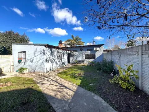 13 Bis e/ 423 y 424 600
