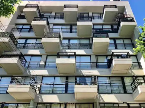 Monoambiente frente a/prof con balcon (NO AMOBLADO)