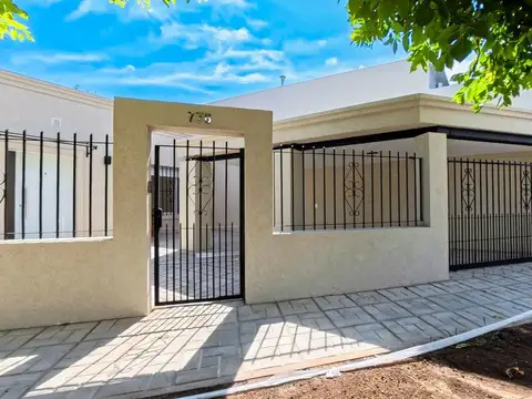 Casa en Venta en Lujan, USD 190.000