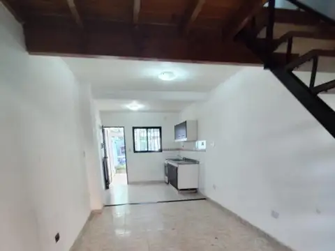 Casa en Alquiler en Ramos Mejia, $ 650.000