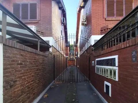 duplex contrafrente con fondo y parrilla