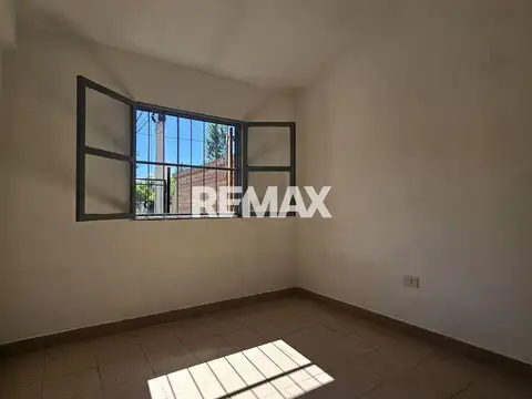 CASA + DUPLEX EN VENTA B° LOS CEIBOS ZONA SUR
