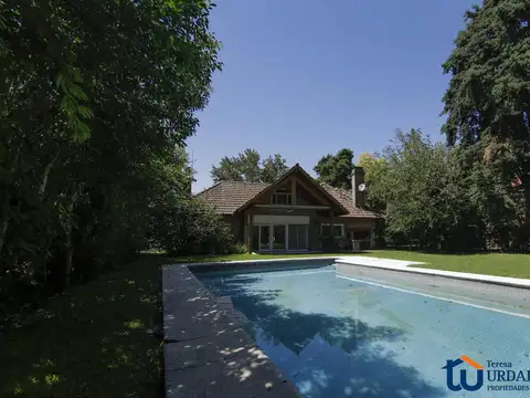 Casa en Venta de 4 dormitorios