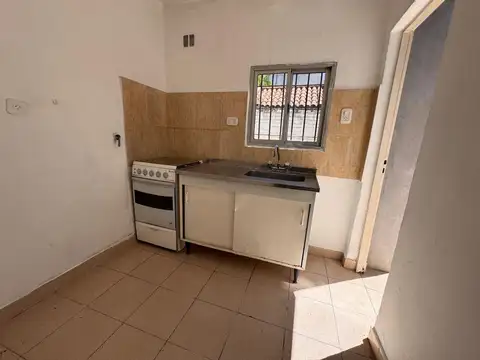 Depto Tipo Casa 3 ambientes con 1 baño