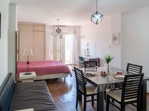 Avenida Pellegrini 800