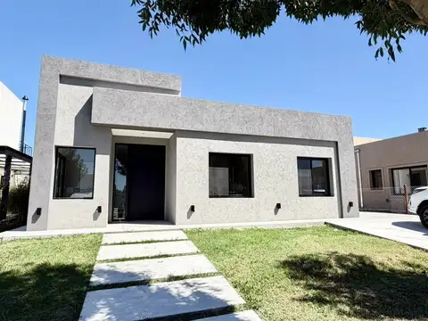 Casa  en Alquiler en Santo Tomas, Derqui, Pilar