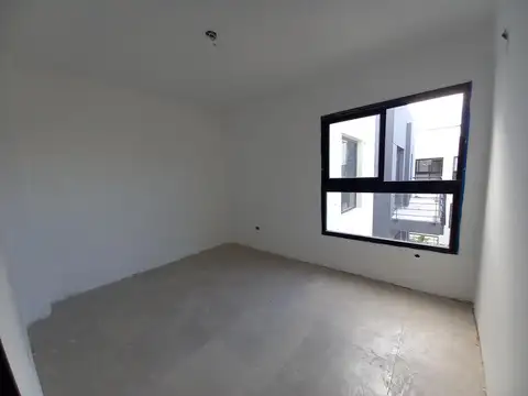 Departamento en Venta en Villa Adelina, USD 120.000