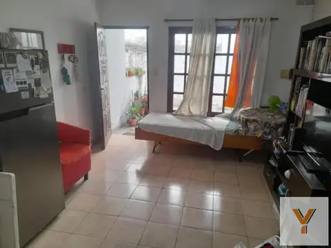 Depto Tipo Casa en Venta de 1 dormitorio
