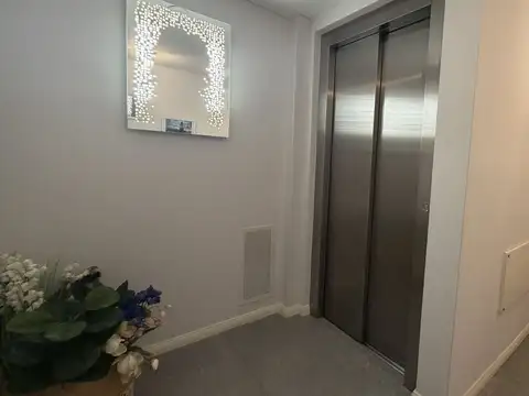 Departamento 5 ambientes con 4 baños