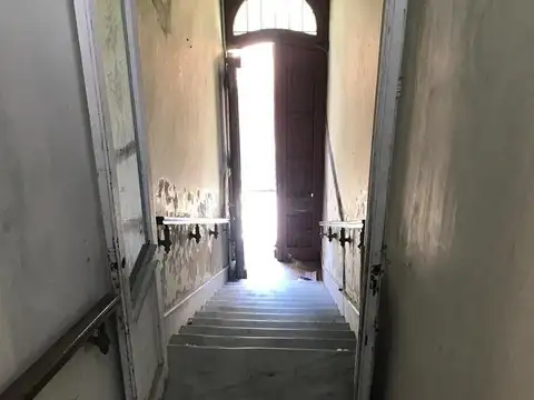 219m2 - Casa en La Boca