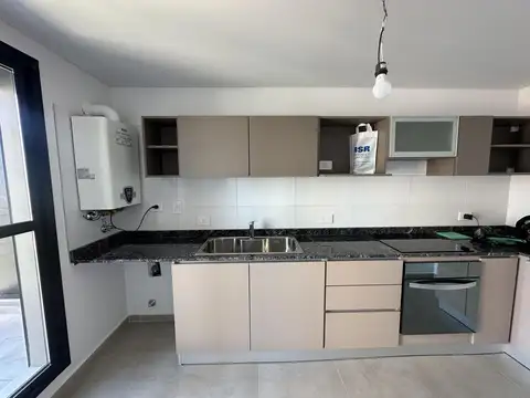 Departamento en Alquiler con 1 cocheras