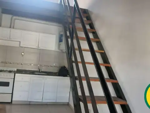 Depto Tipo Casa 3 ambientes con 1 baño