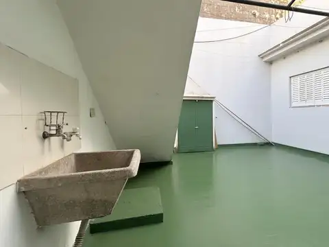 Casa en Alquiler al Este