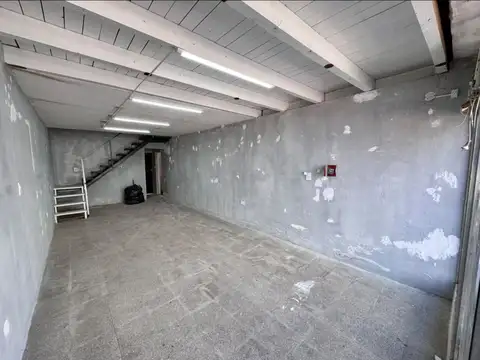 Local en pleno Microcentro Comercial