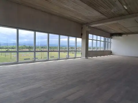 EXCLUSIVA OFICINA EN ALQUILER PARQUE EMPRESARIAL AEROPUERTO