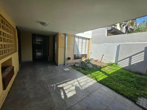 Casa en Alquiler en Castelar Norte, $ 1.000.000