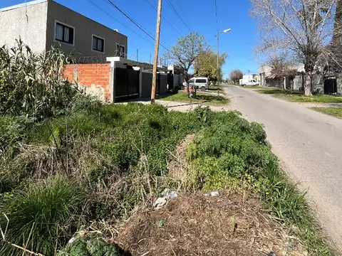 Terreno en Venta en Melchor Romero, USD 25.000