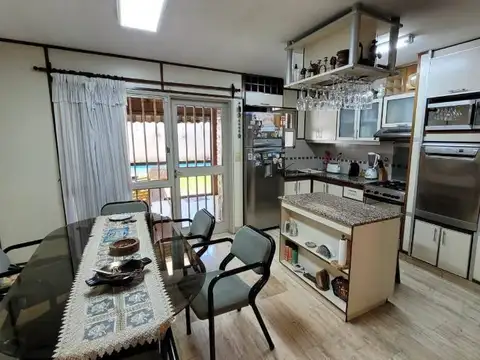 Casa en Venta en Barrio Guemes, USD 260.000