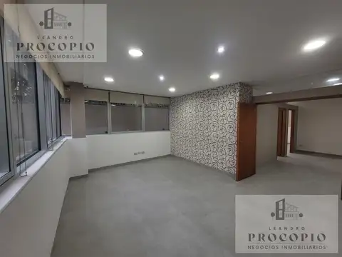 Oficinas de categoría en alquiler en Parque Leloir