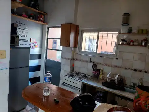 Depto Tipo Casa en Venta de 5 ambientes