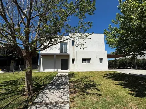 Casa en Venta en El Cantón, USD 265.000