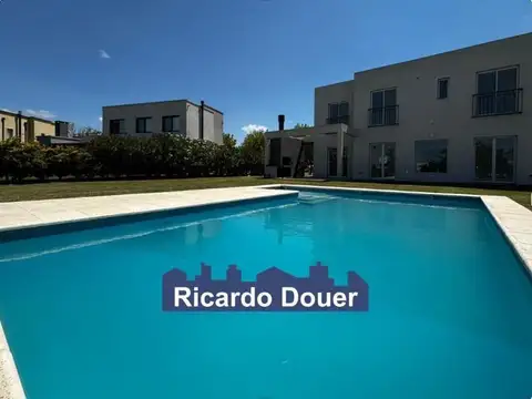 Casa  en Venta en El Cantón, Escobar, G.B.A. Zona Norte