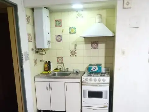 Colombres 900, Piso 2