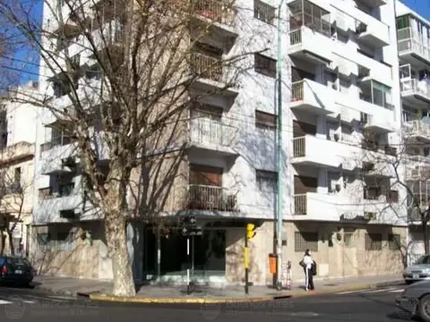 Departamento - Alquiler - Argentina, Capital Federal - CASTRO BARROS 500