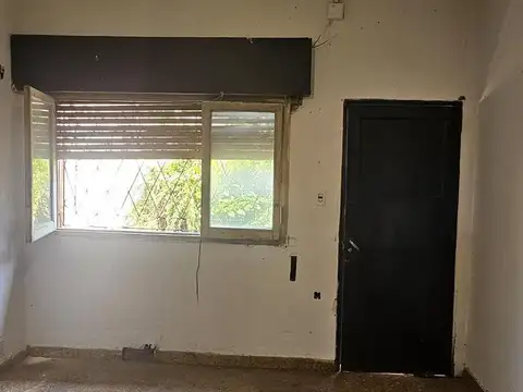 Casa 2 ambientes con 1 baño