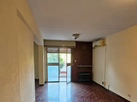 avenida dellepiane 4800, Piso 2