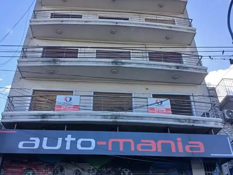 Av. Mosconi 300