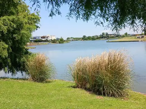 Terreno en Venta en San Sebastian, USD 50.000
