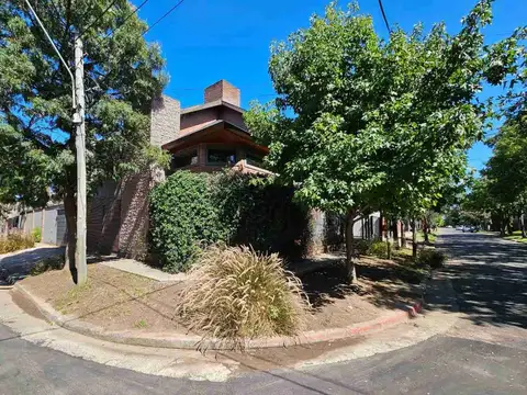 Casa en Venta en El Palomar, USD 295.000