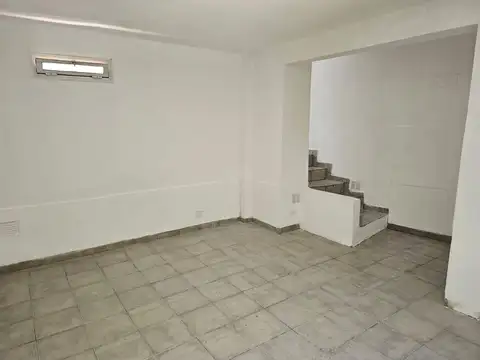 Depto Tipo Casa en Alquiler en San Isidro, $ 780.000