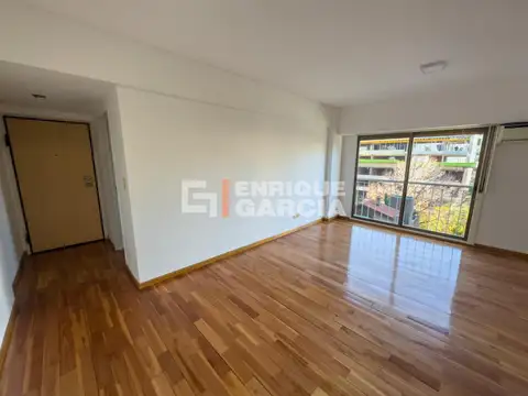 Mendoza 5400, Piso 5