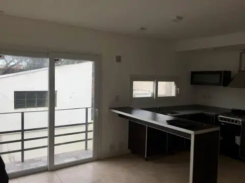 Departamento en venta - 2 dormitorios 1 baño - cochera - 105mts2 - Tandil