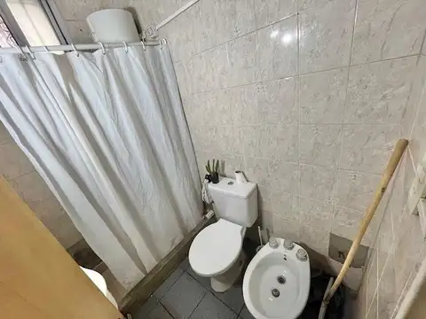 Departamento luminoso en PB con muy bajas expensas