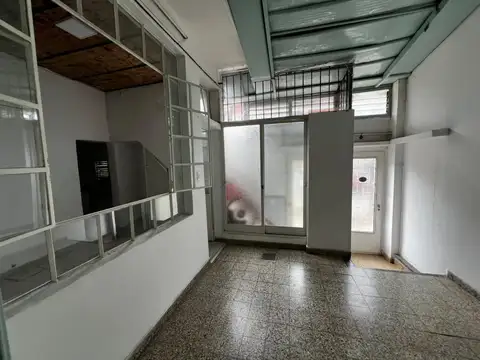 Depto Tipo Casa en Alquiler de 2 dormitorios