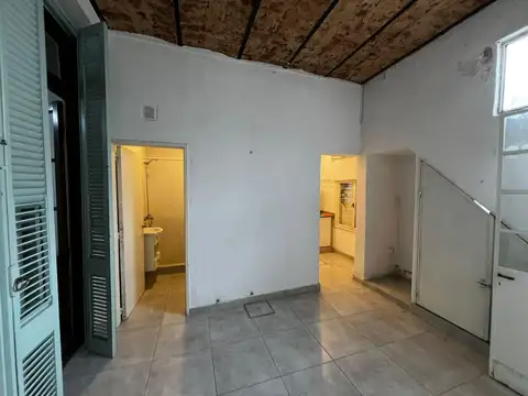 Depto Tipo Casa 3 ambientes con 2 baños